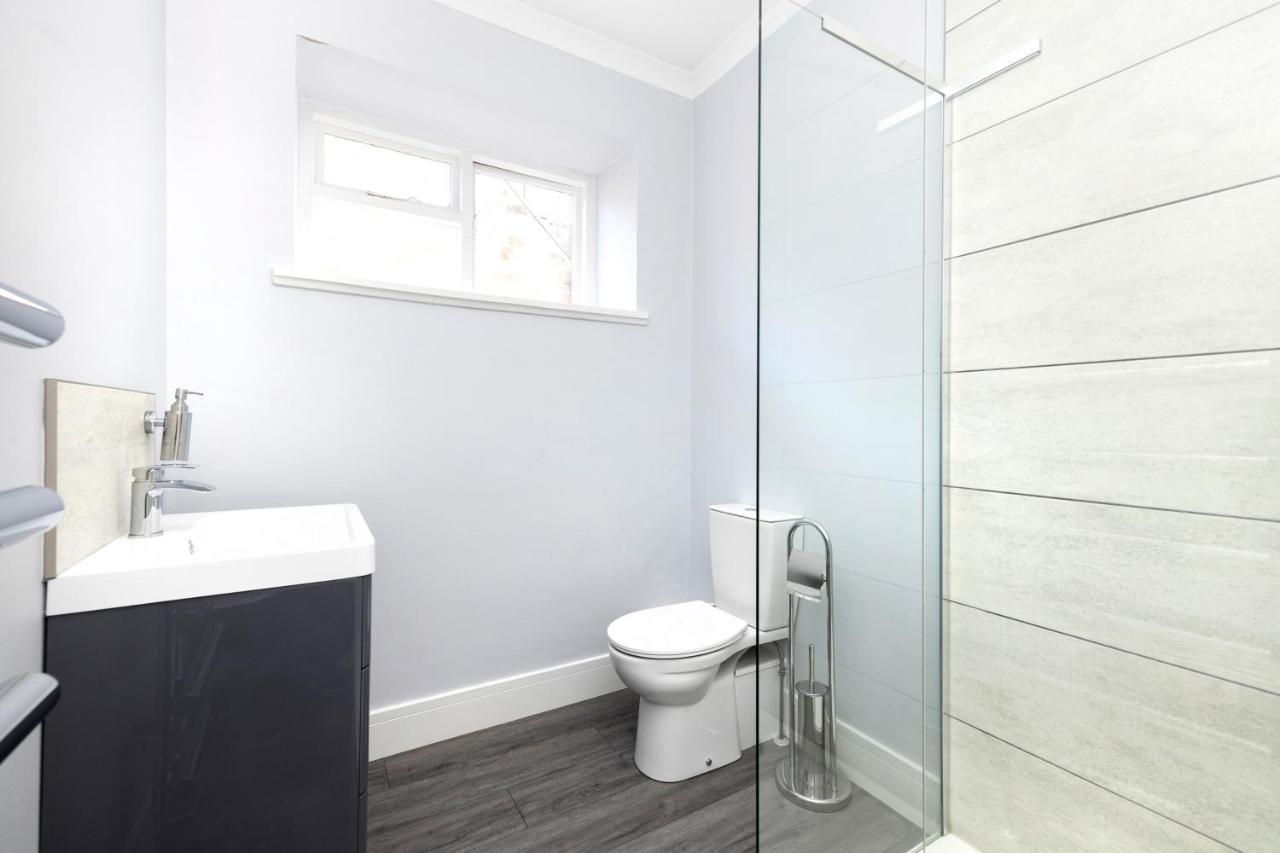 エディンバラJoivy Modern Flat On Rose Streetアパートメント エクステリア 写真